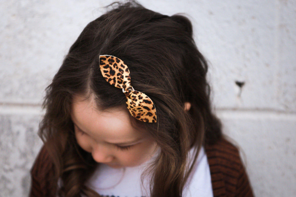 Valentine Leather Hair Bows-no slip leather hair bows no slip leather hair clips-Moo G Clips